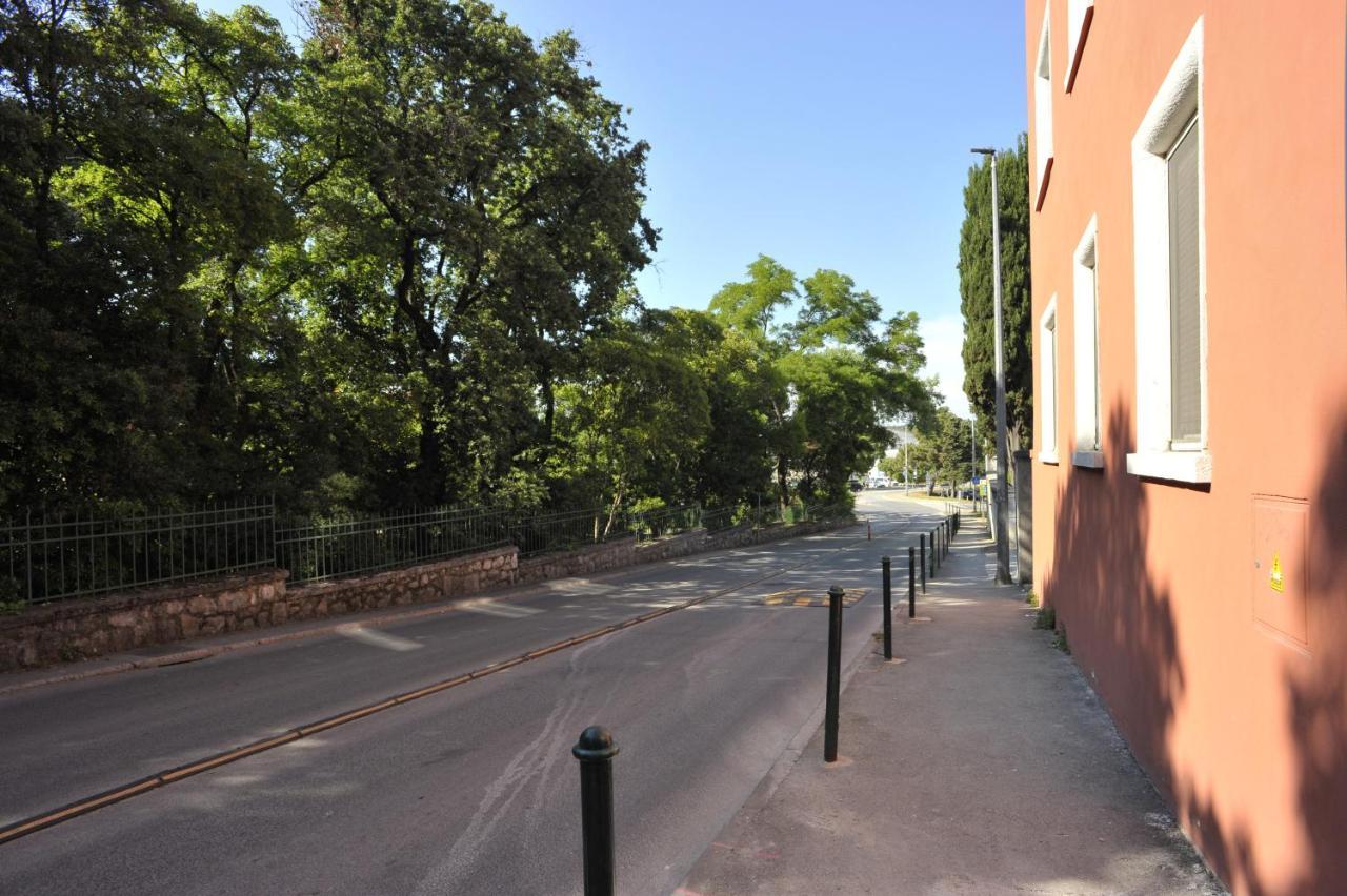 Oberon Apartament